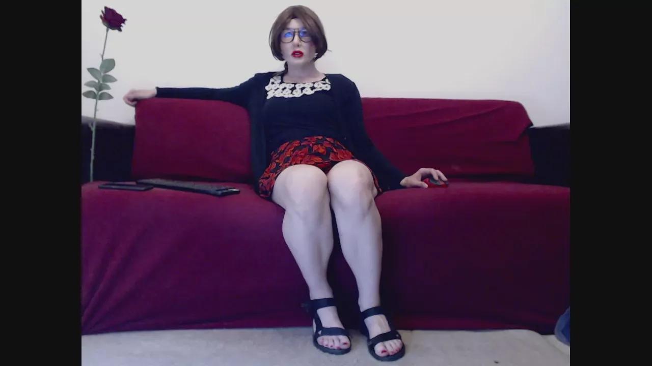 Kamila_office on Cam4 