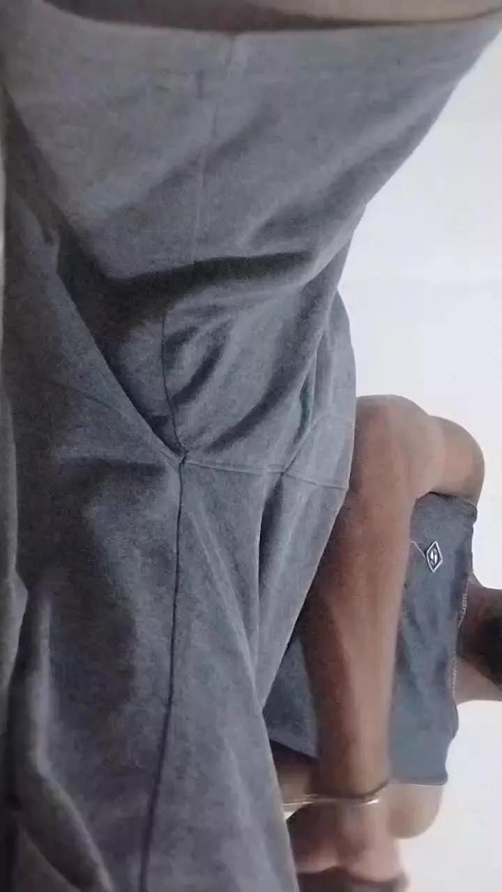 Kayber8 on Cam4 