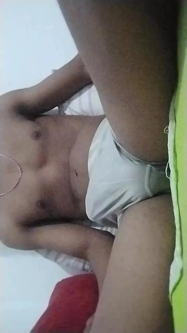 Kayber8 on Cam4 