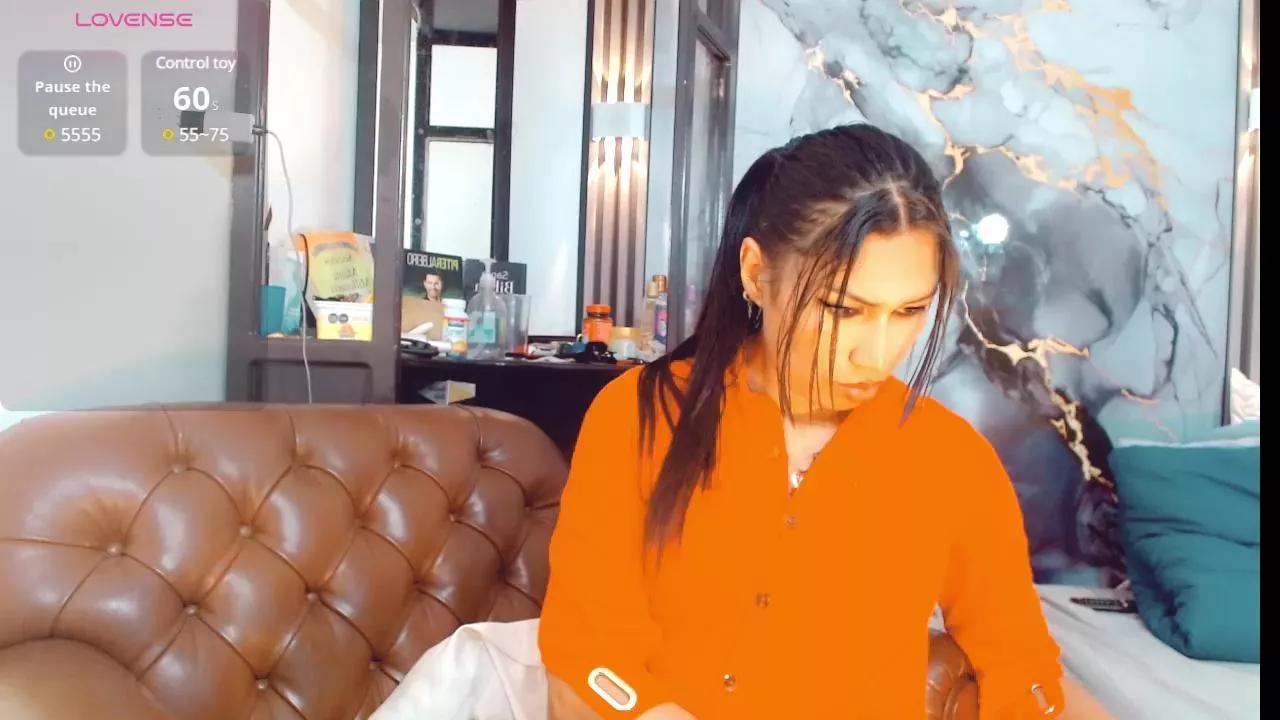 khiara_moretti on Cam4 