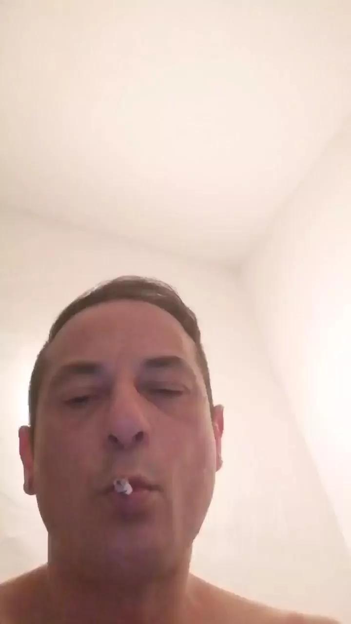 Kikkolono9090 on Cam4 