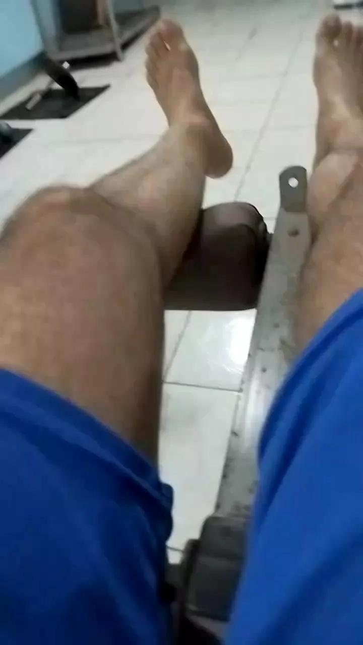 killabeeX on Cam4 