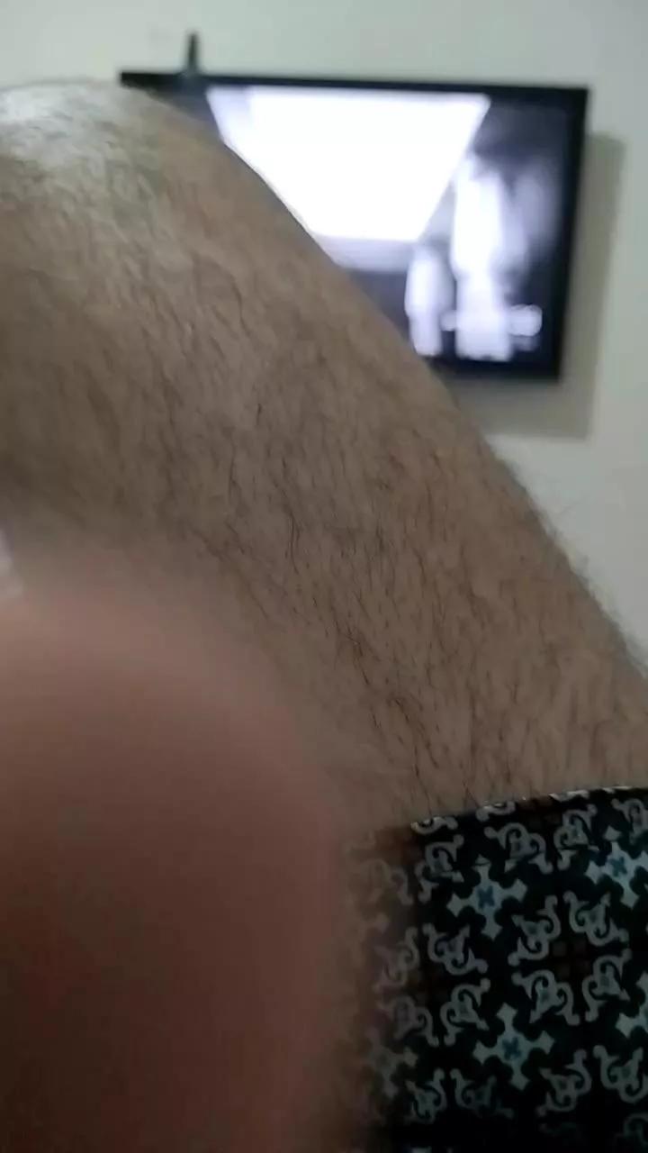 killabeeX on Cam4 