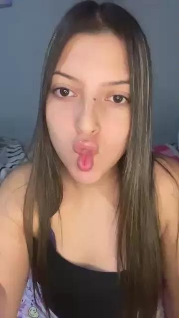 Kiraofarg on Cam4 