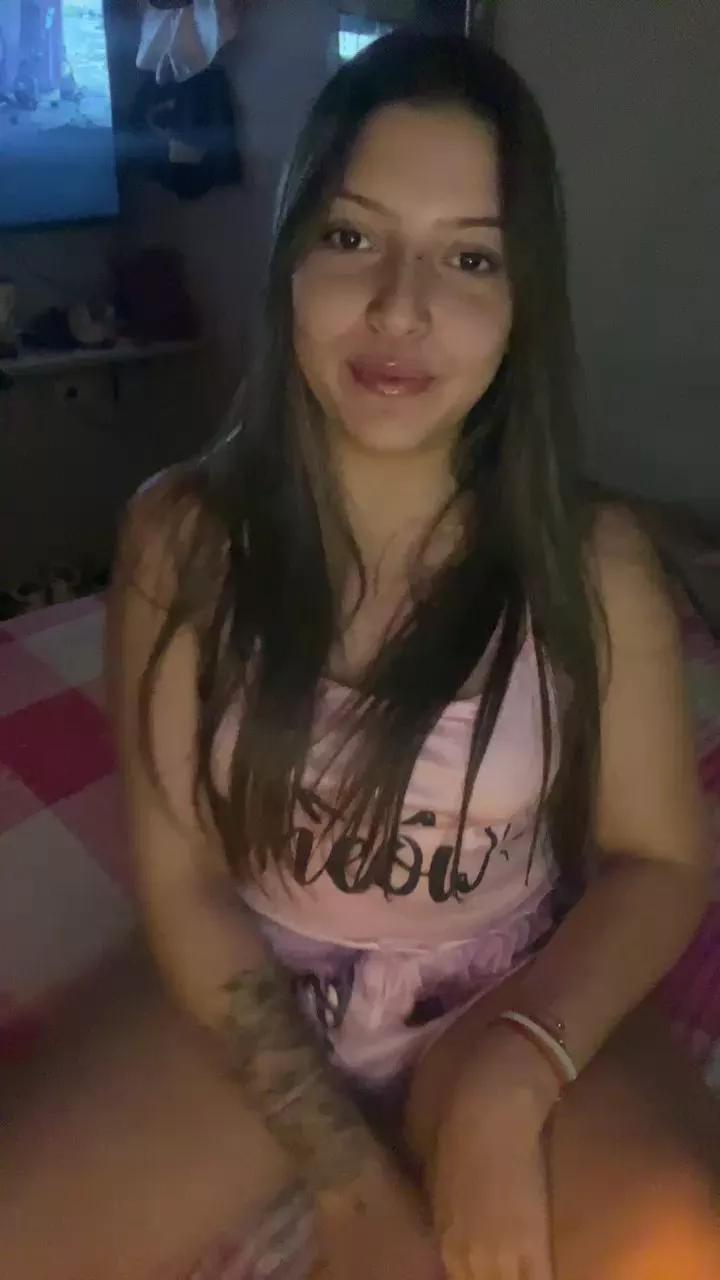 Kiraofarg on Cam4 