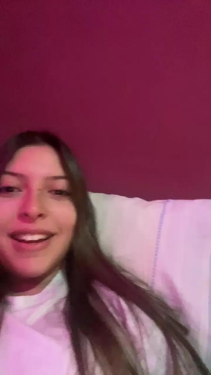 Kiraofarg on Cam4 