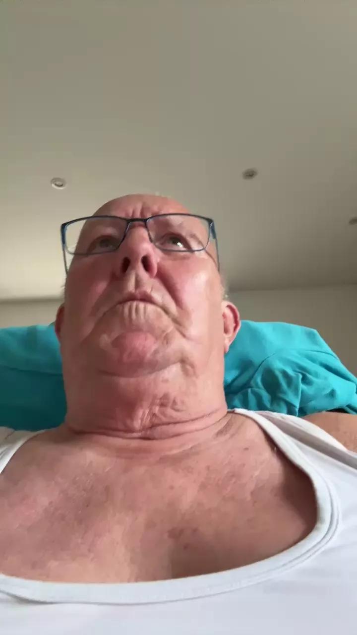 klaus4457 on Cam4 