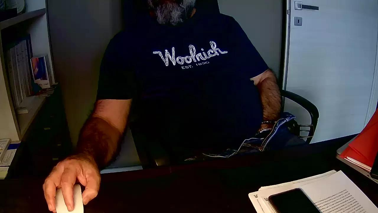 kuros1967 on Cam4 