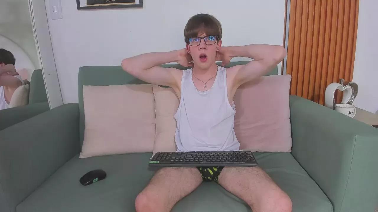 KyleDusk on Cam4 