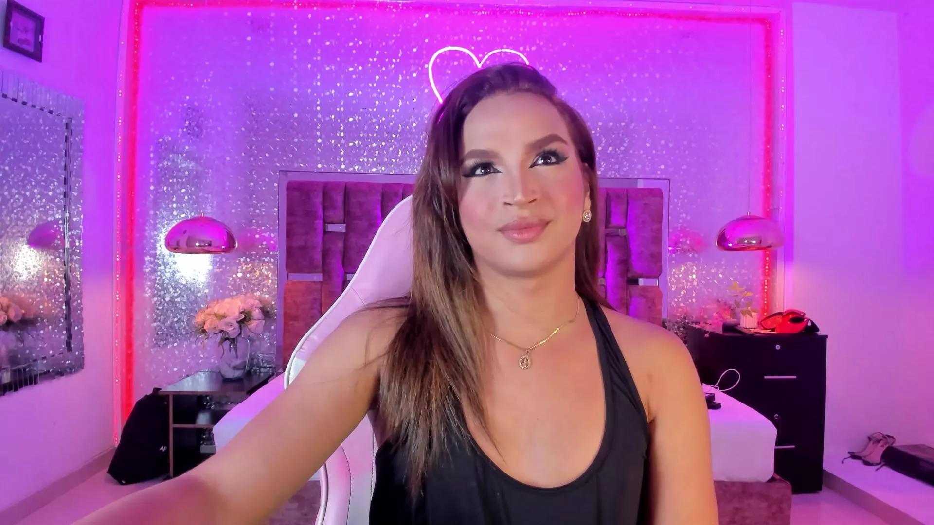 KylieVictoria_ on Cam4 