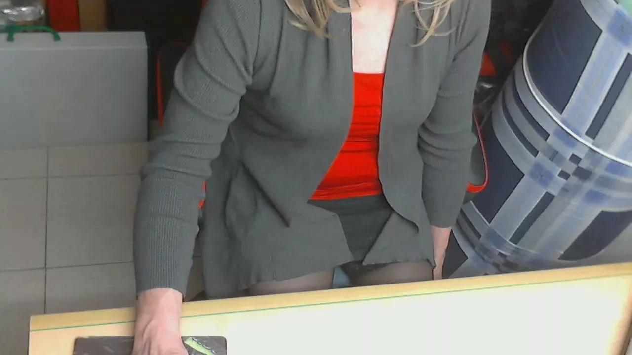 LA_TUA_SOFY on Cam4 