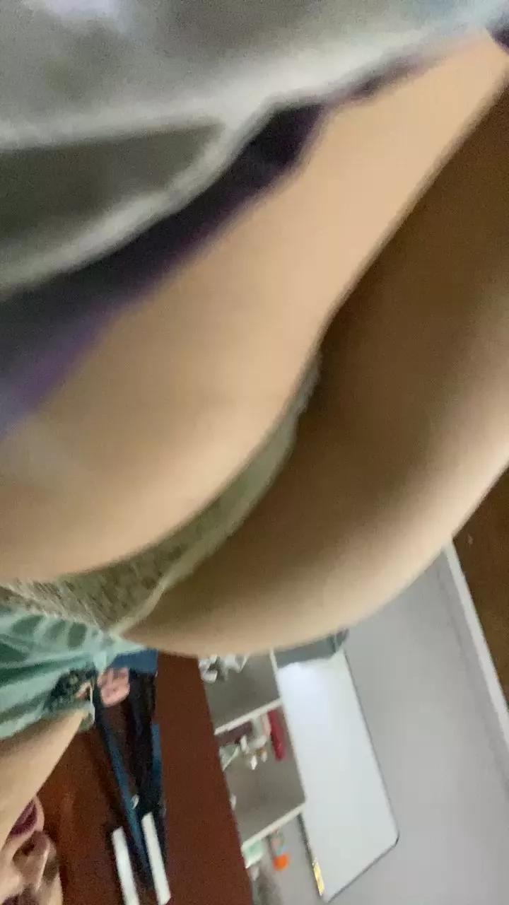 LadyAzul on Cam4 