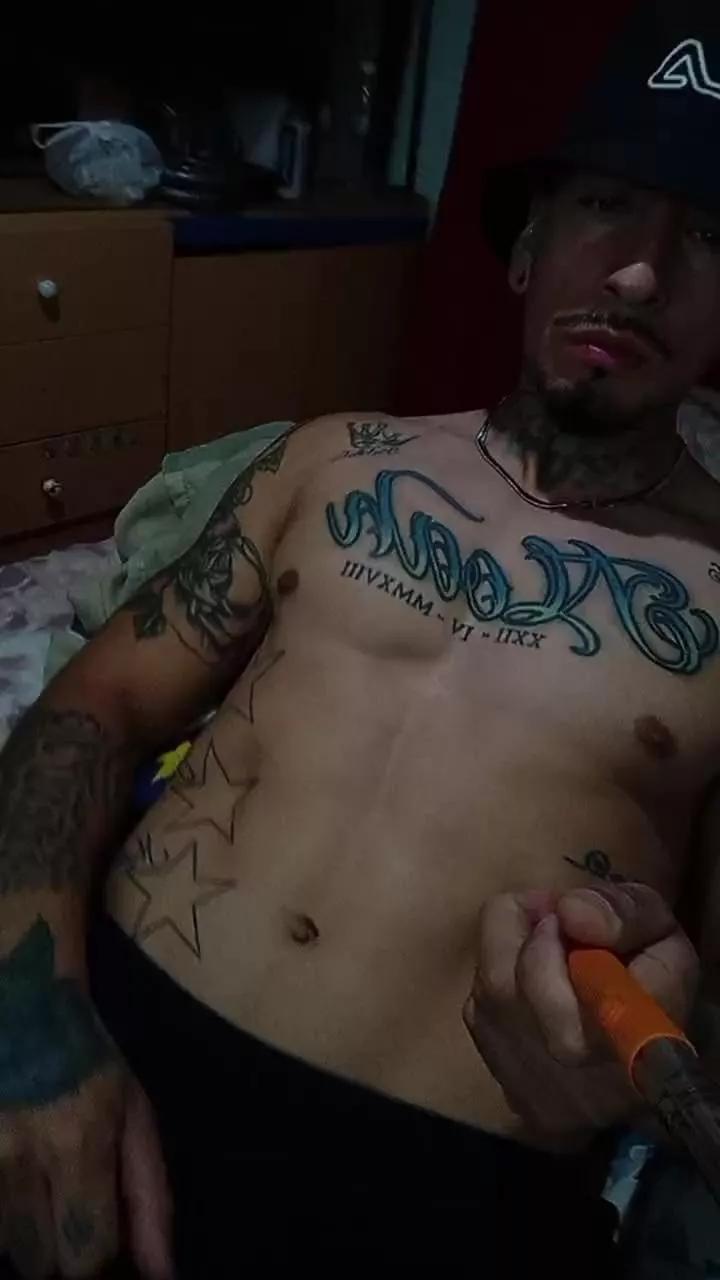 Lalan09 on Cam4 