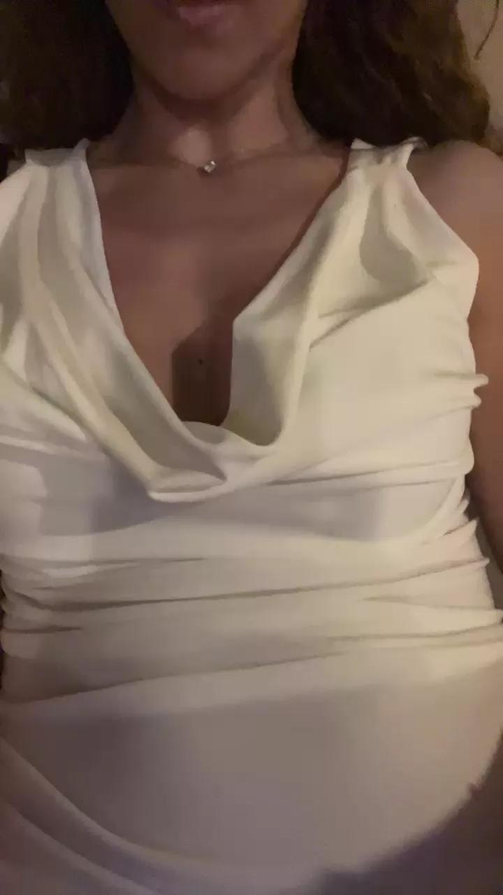 LaviniaM97 on Cam4 