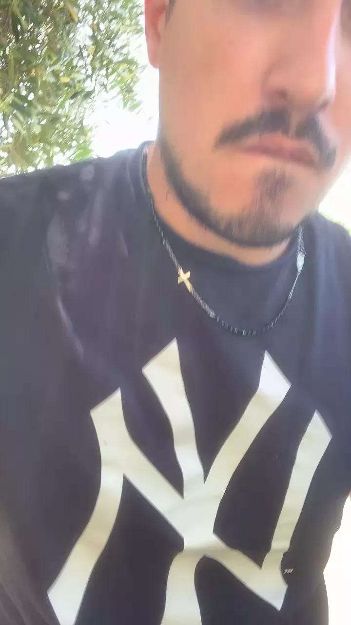 Legolar on Cam4 