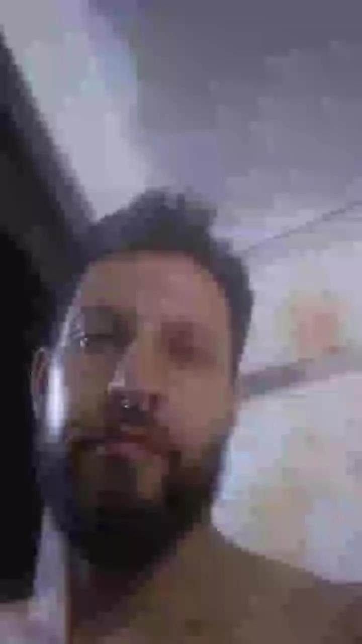 Leo2253 on Cam4 