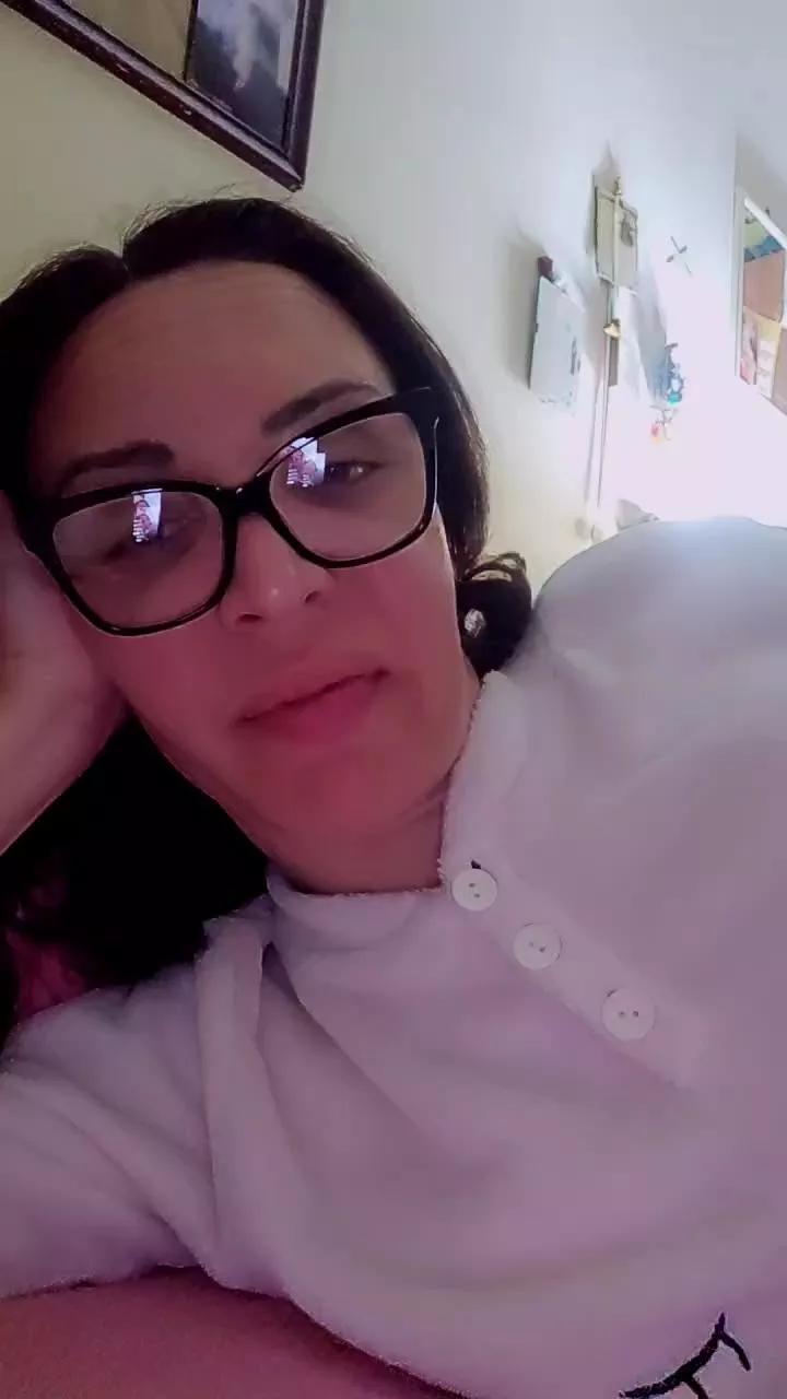 letoile82 on Cam4 