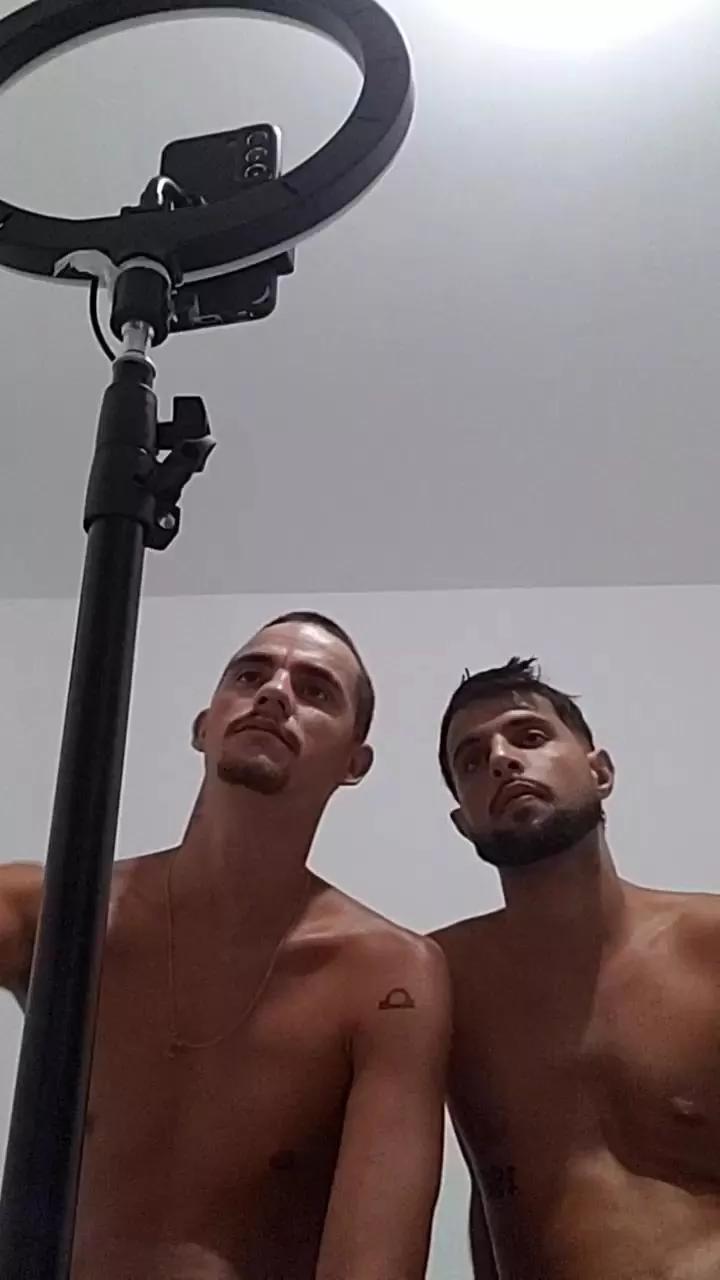 Levi_Henrique on Cam4 