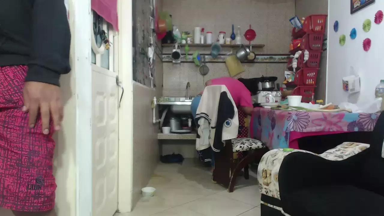 lili_latina on Cam4 