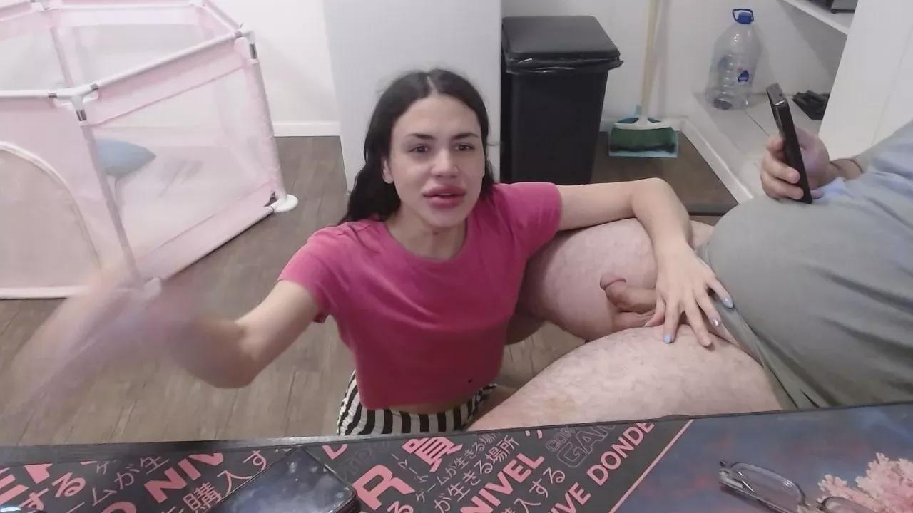 Llorapija on Cam4 