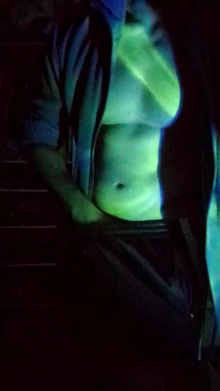 lLovePussy01 on Cam4 