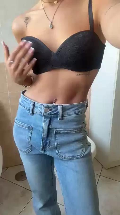 Lorella345 on Cam4 