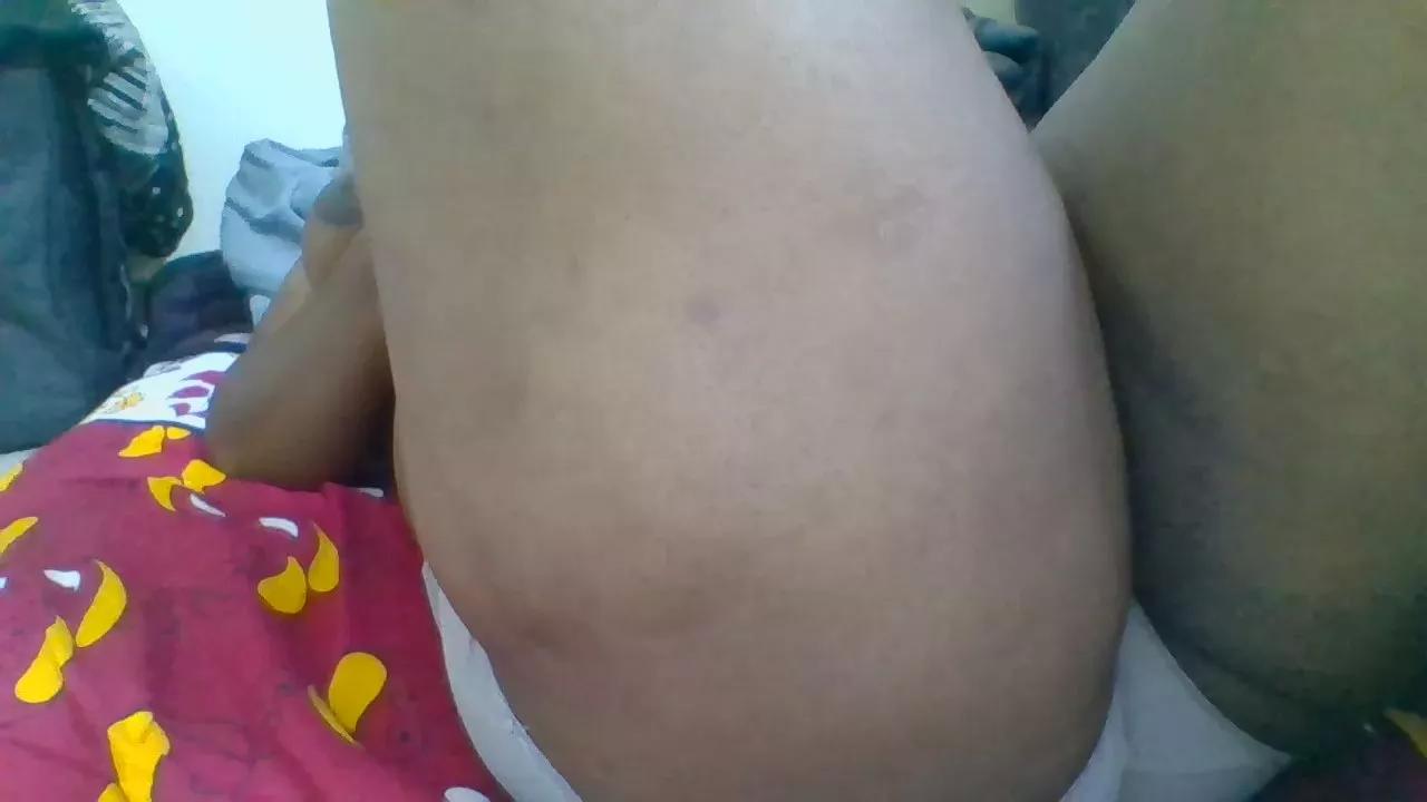 Lovetamtam2 on Cam4 