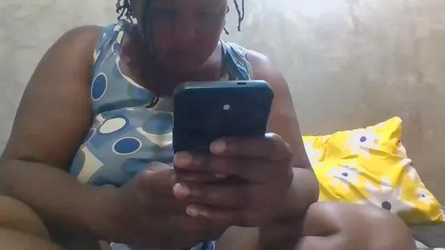 Lovetamtam2 on Cam4 