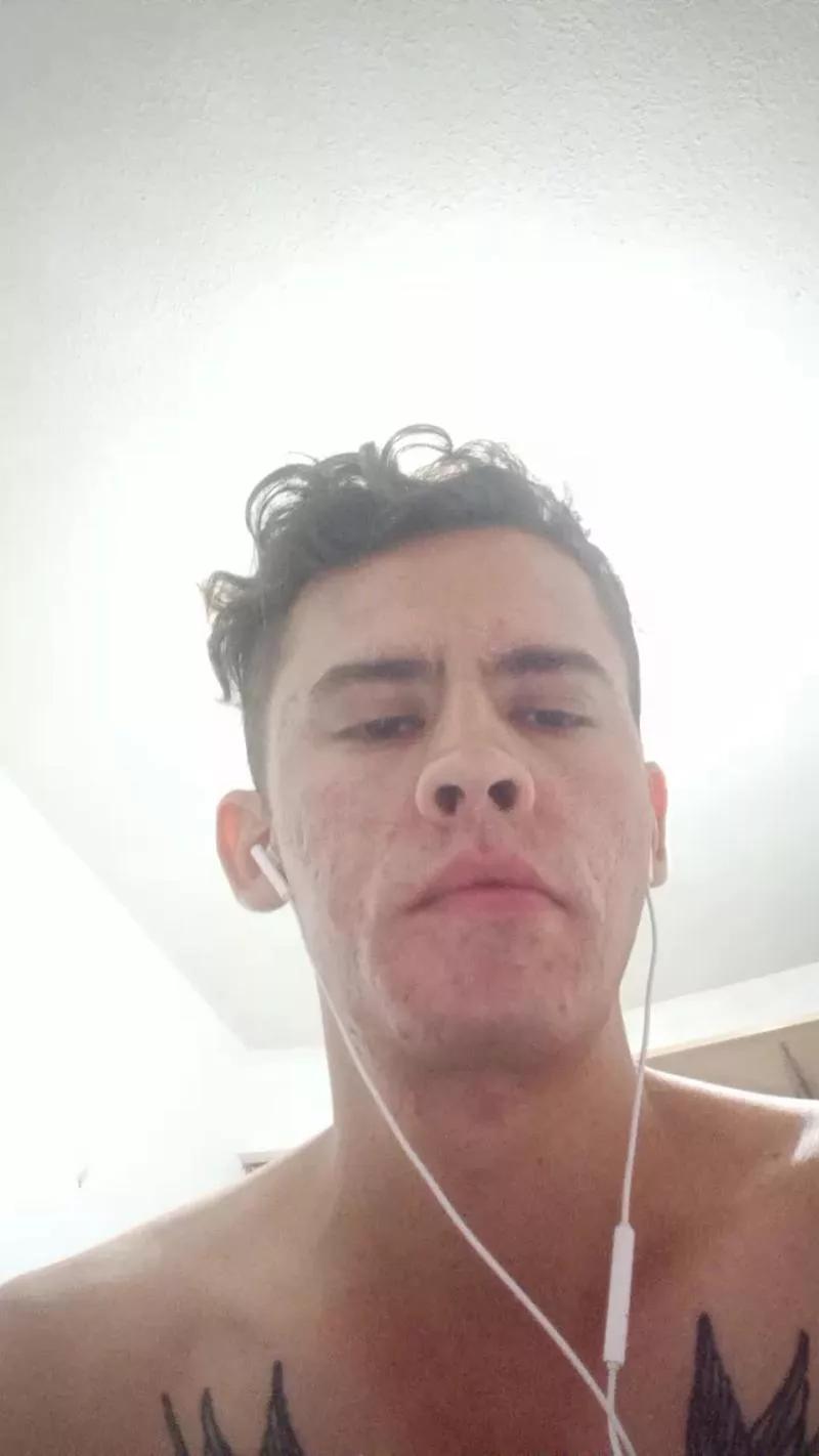 LuigiHL on Cam4 