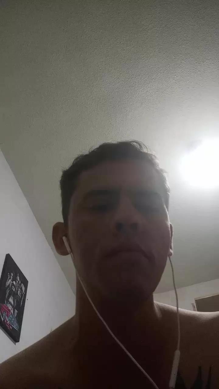 LuigiHL on Cam4 