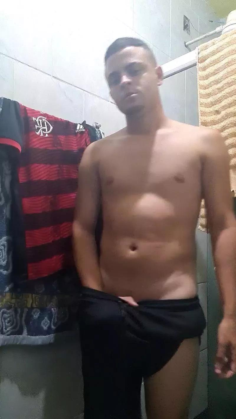 LuizDNovinFla on Cam4 