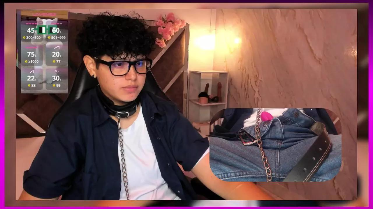 Luke_bear on Cam4 