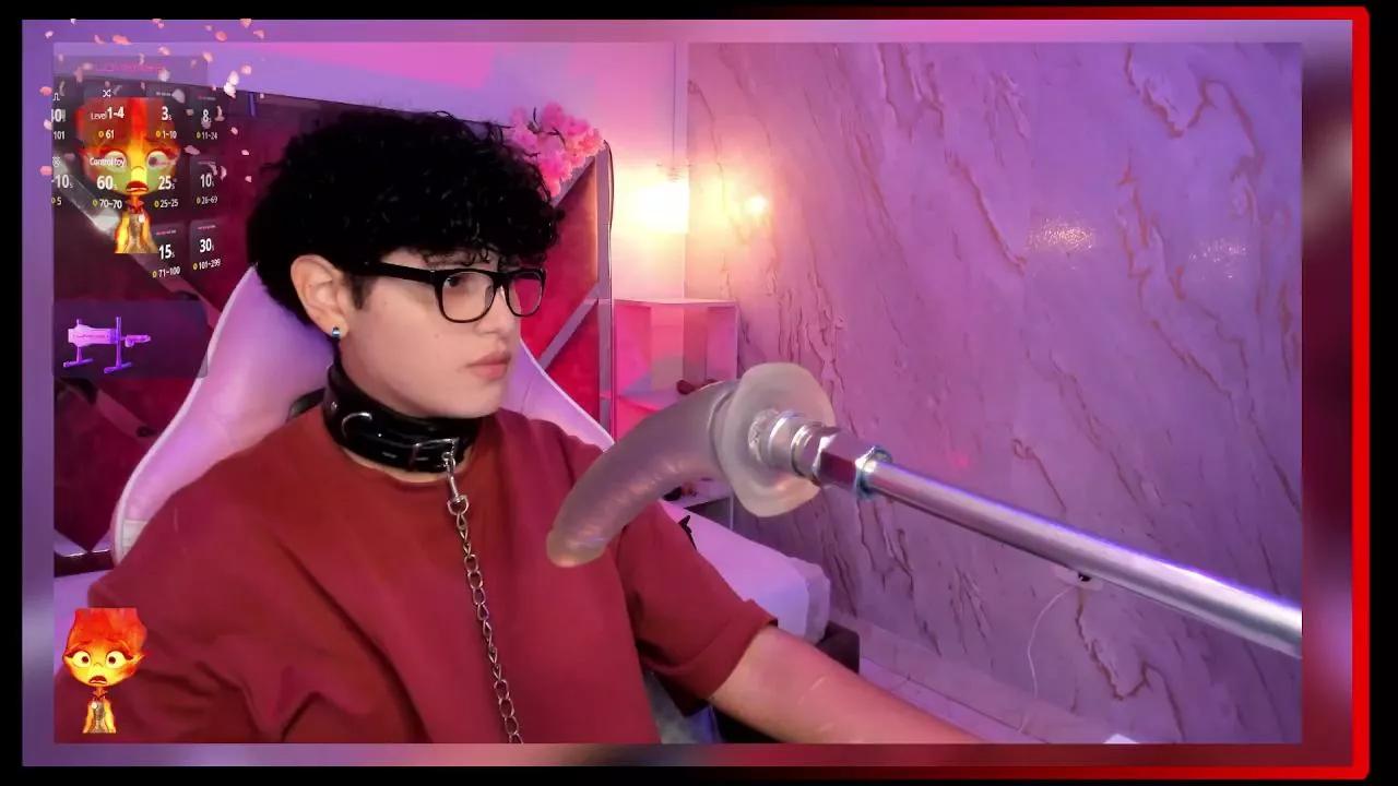Luke_bear on Cam4 