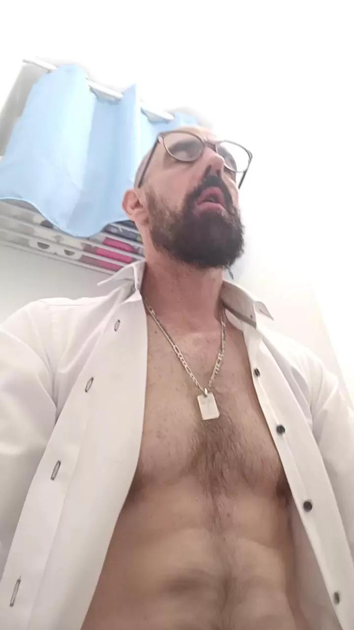 Majid1976 on Cam4 