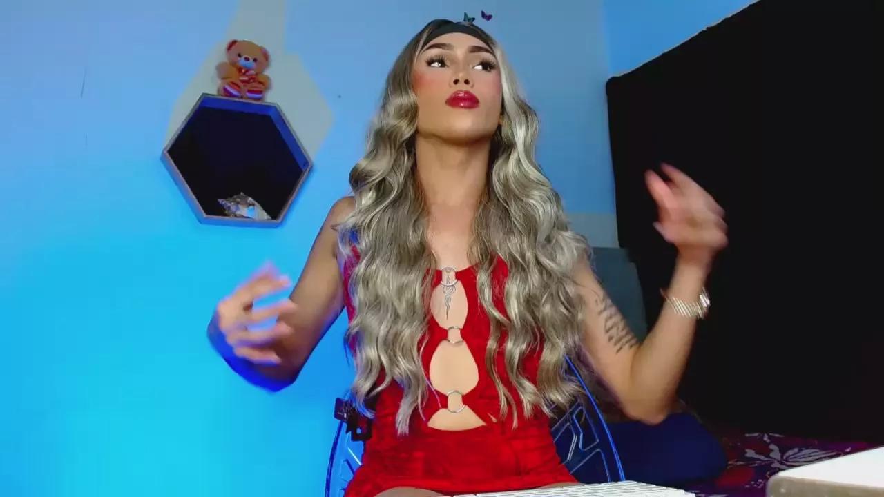 mariah_fenix on Cam4 