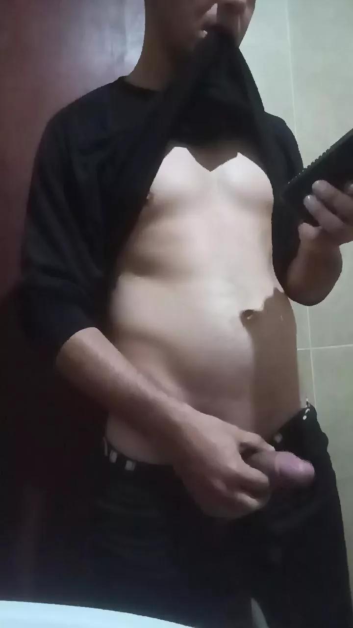 Martiinhub69 on Cam4 