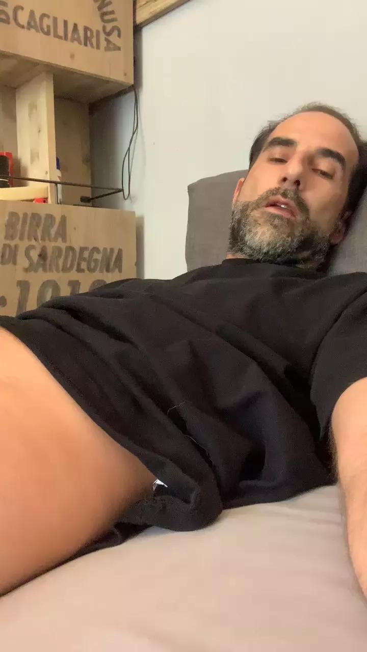 McEnrick1983 on Cam4 