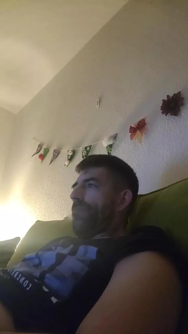 Medievel287 on Cam4 