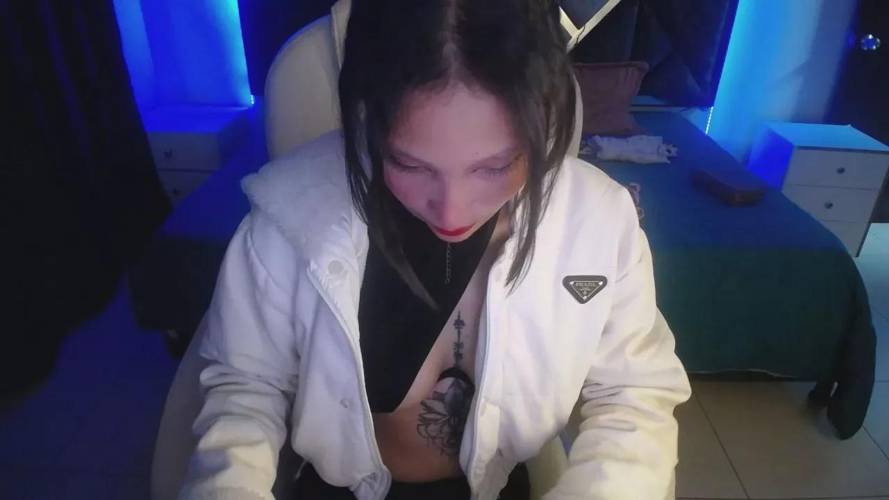 mia_collens_ on Cam4 