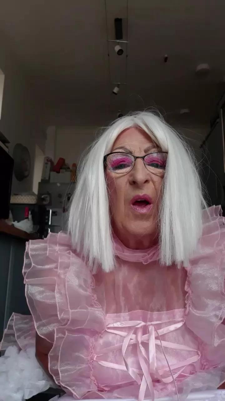 michelle4uXfun on Cam4 