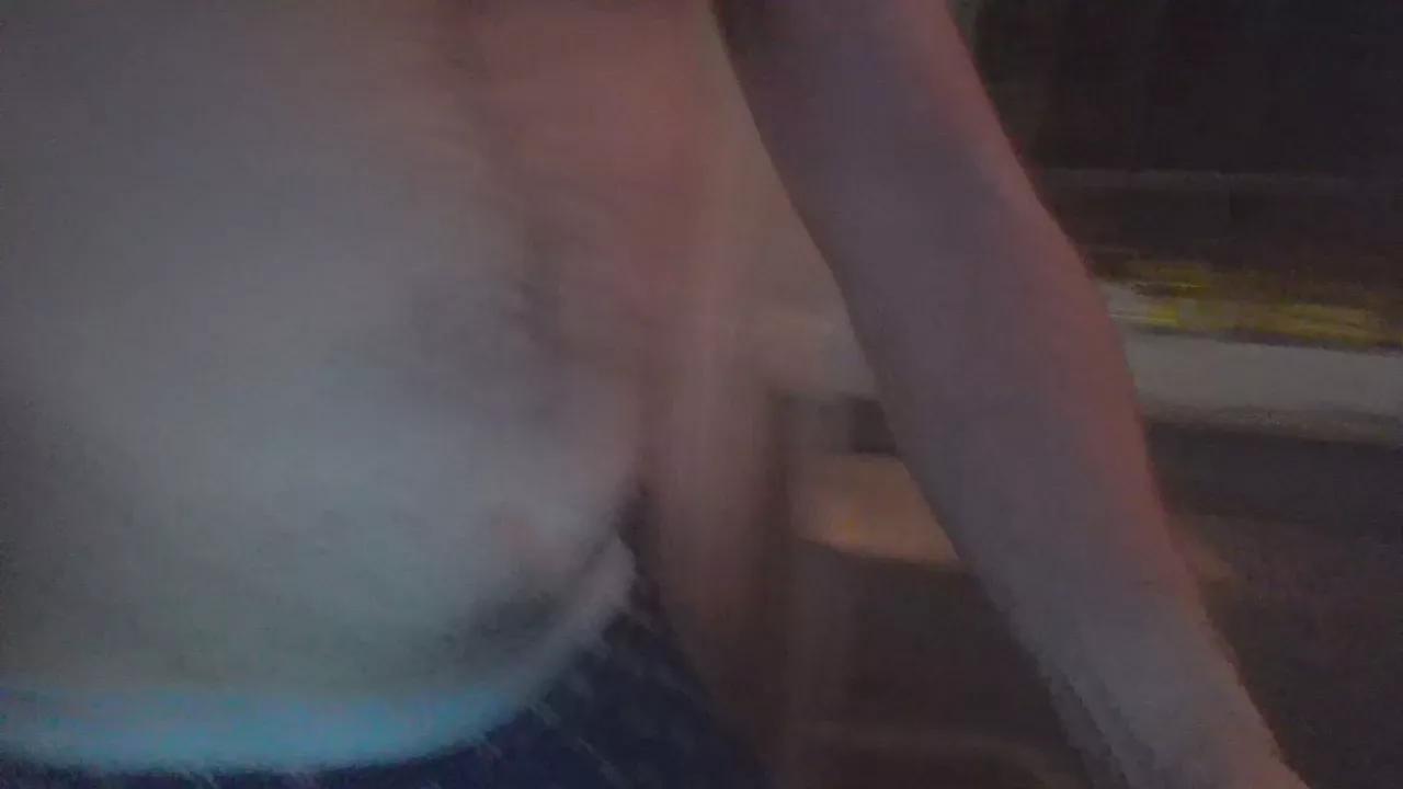 MikaMan69 on Cam4 