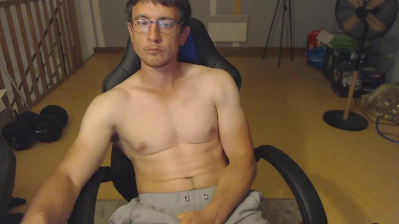 minothor on Cam4 