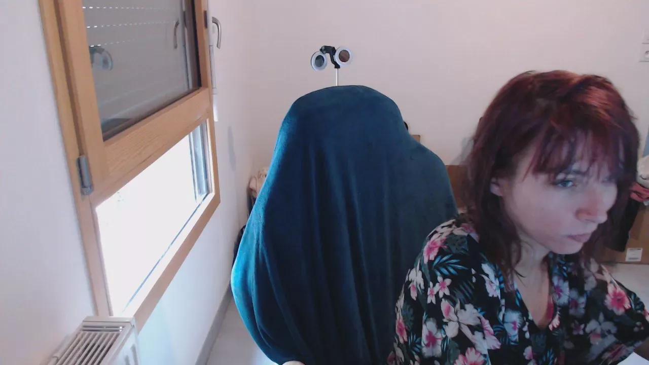 missthon on Cam4 