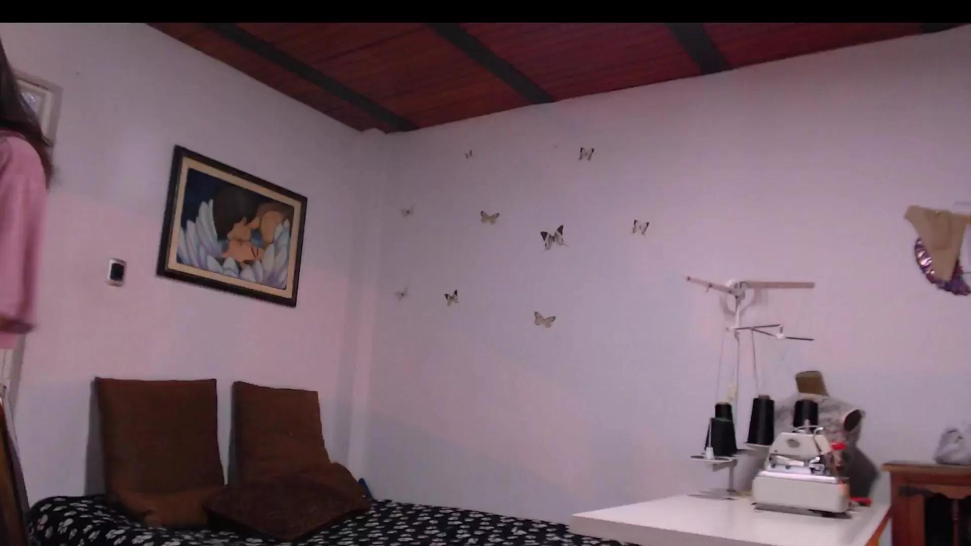 moira_hot on Cam4 