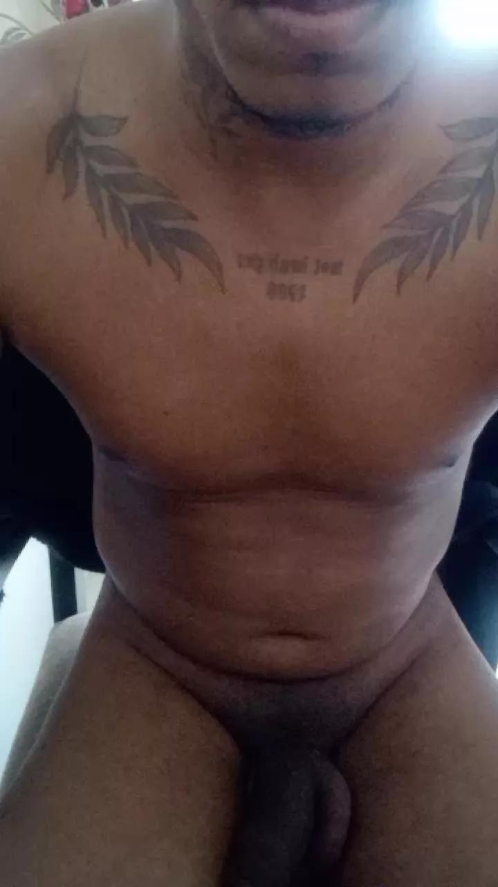 morenolongo98 on Cam4 