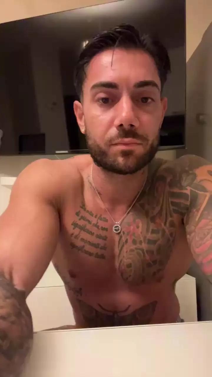 mr_dandylove on Cam4 