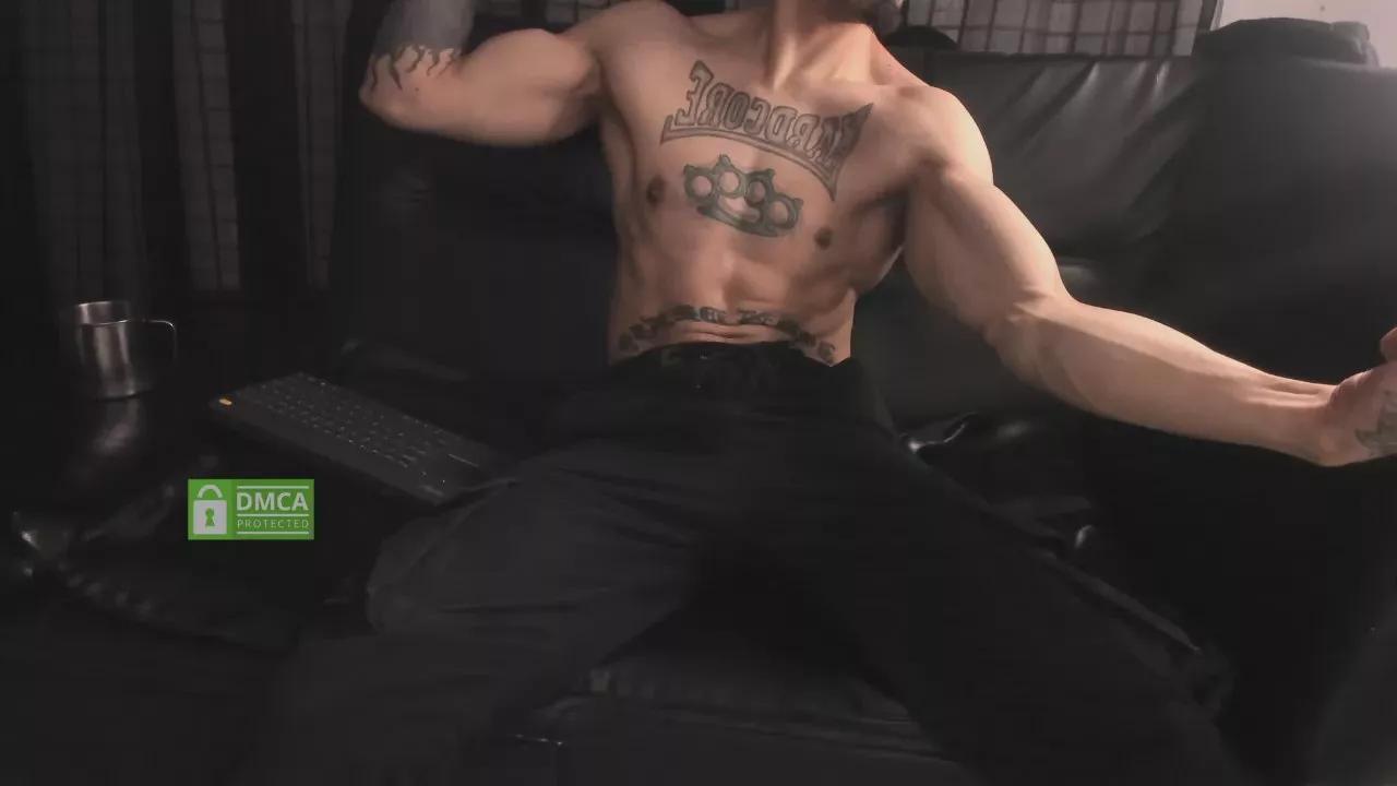 Mrklein__69 on Cam4 