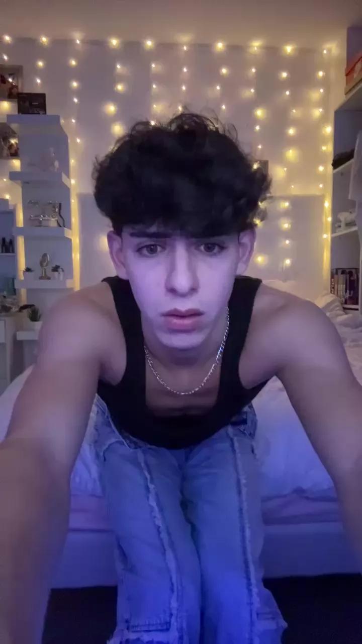 MssNoah on Cam4 