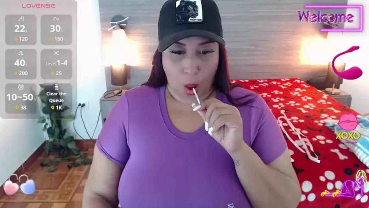 natasha_jonson on Cam4 