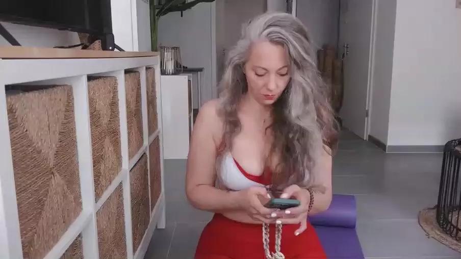 NaughtyConrast on Cam4 